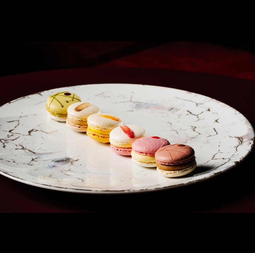 Macaron Sequence pastry creation