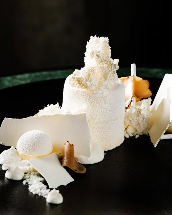 White Architecture pastry creation